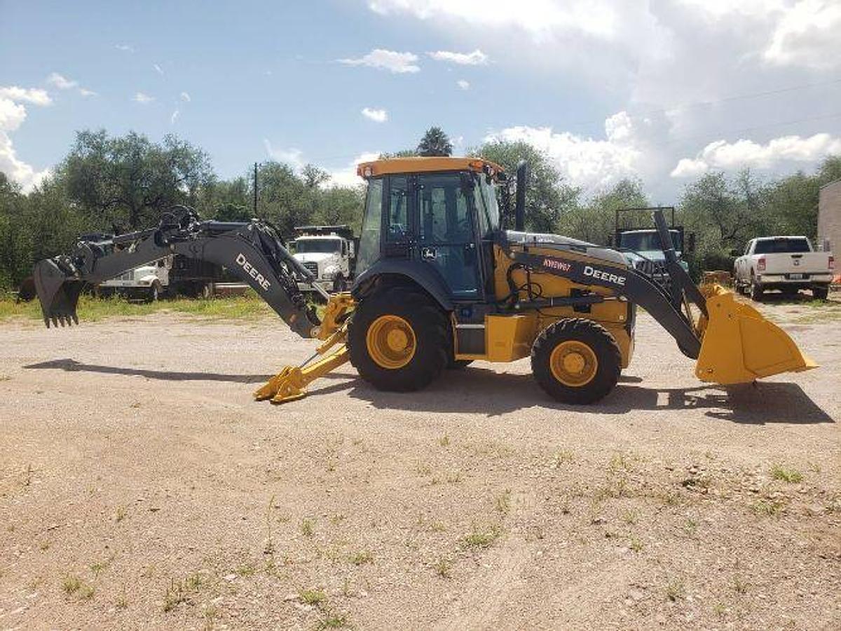 Used 2022 JOHN DEERE 410L