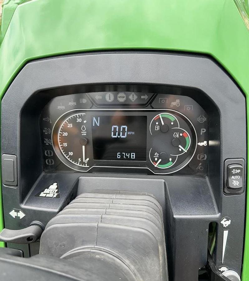 Used 2021 JOHN DEERE 6105E