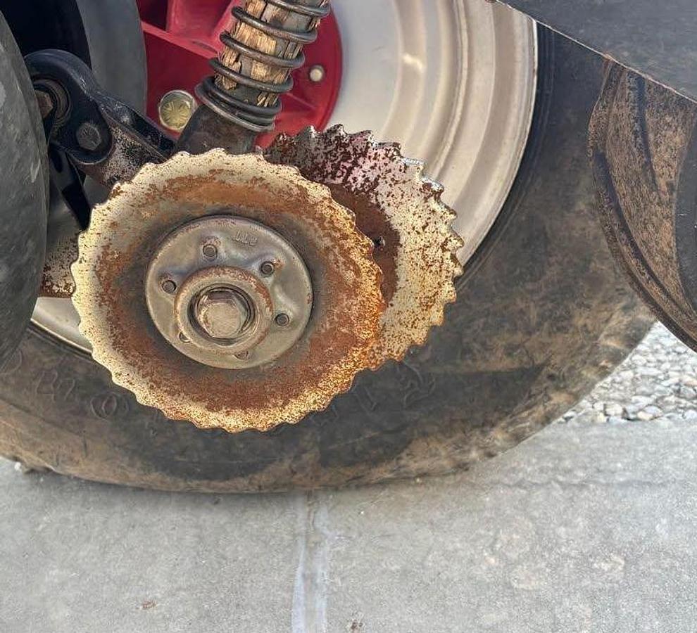 Used 2008 CASE IH 1250 Planter