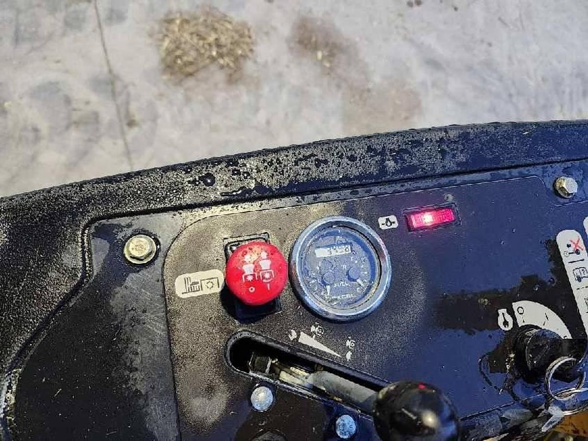 Used 2000 Hustler Rear Discharge Mower