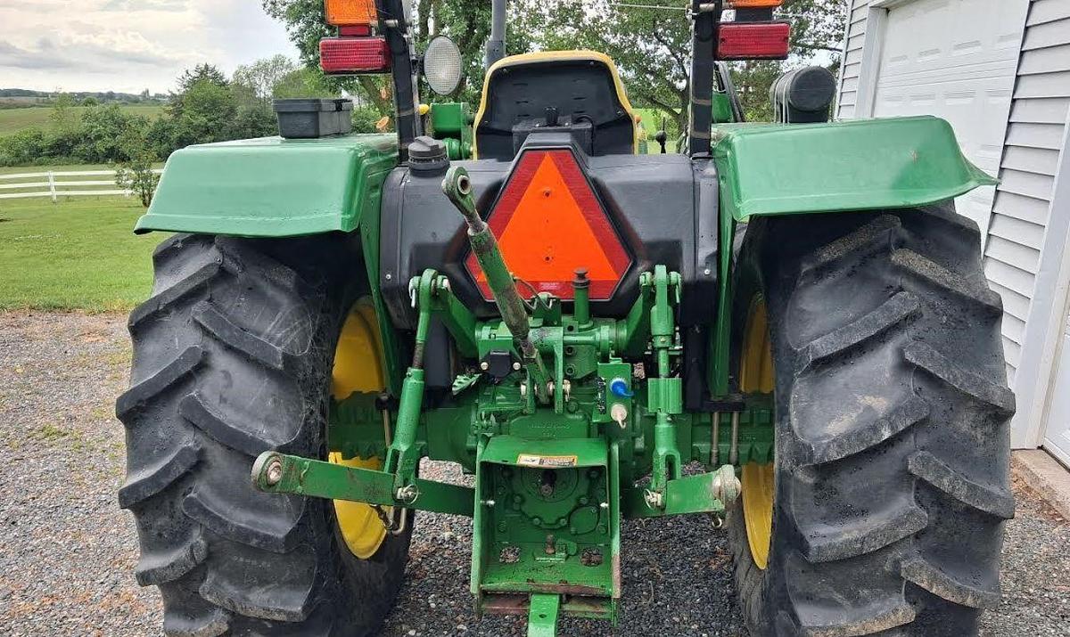 Used 2013 John Deere 5065E