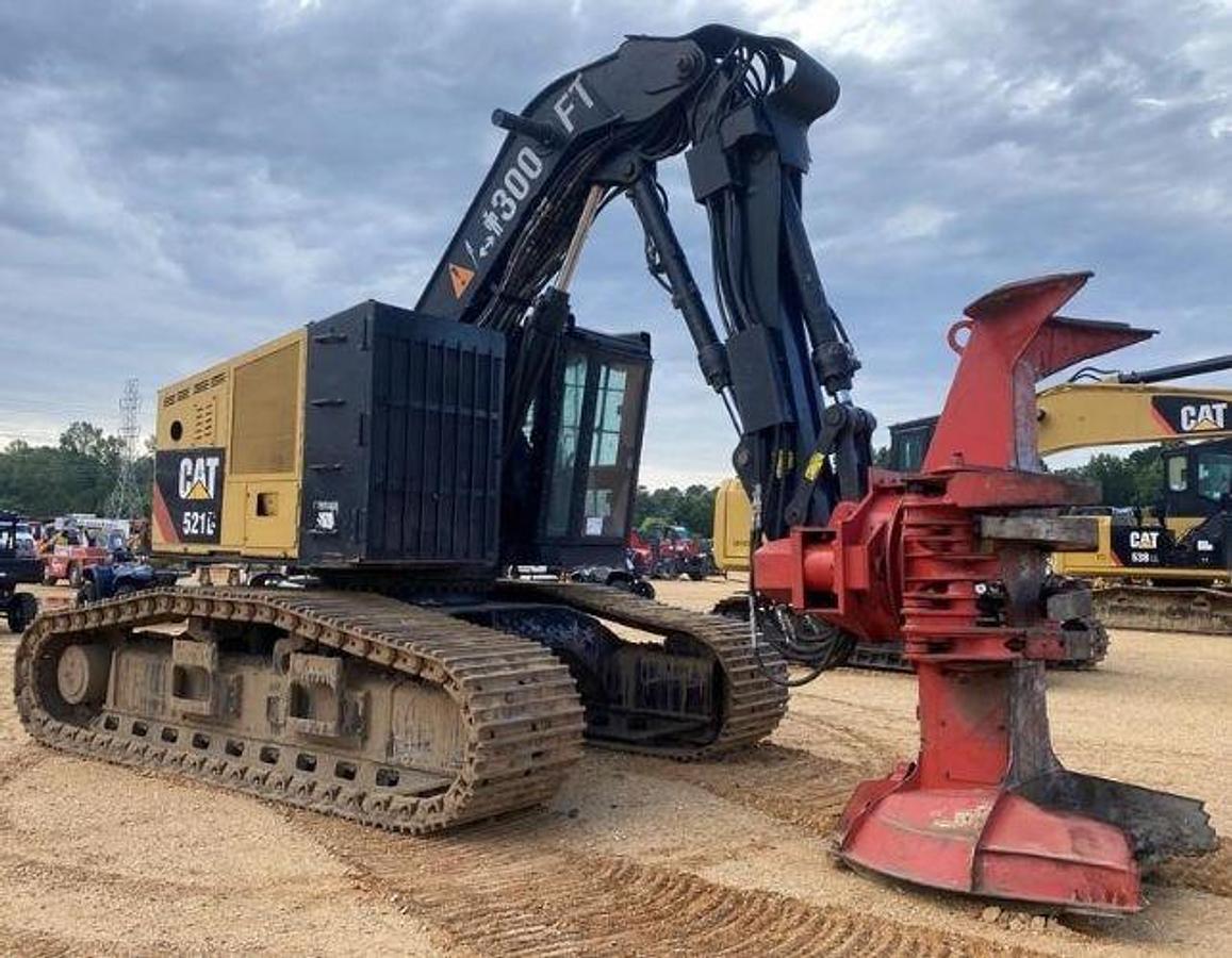 Used 2018 CATERPILLAR 521B