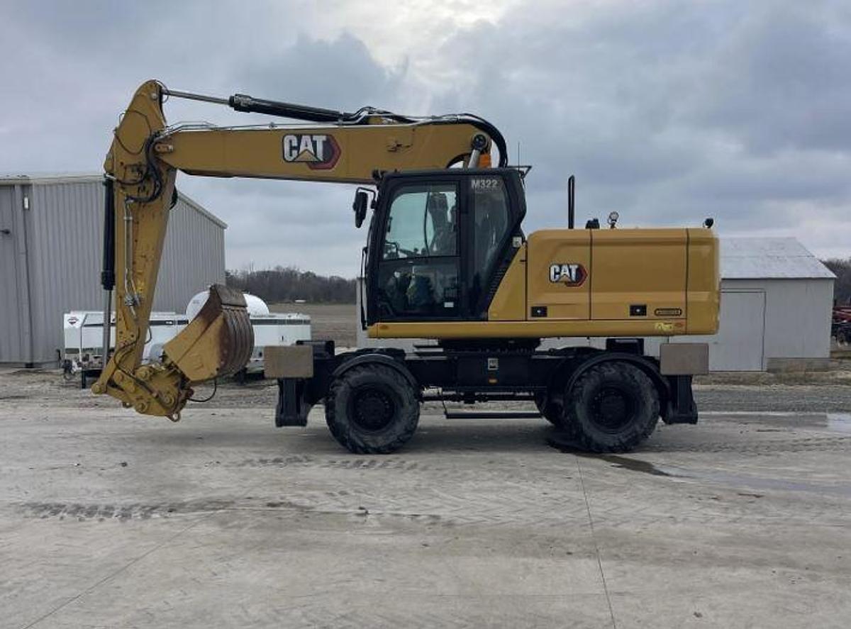 Used 2022 Caterpillar M322