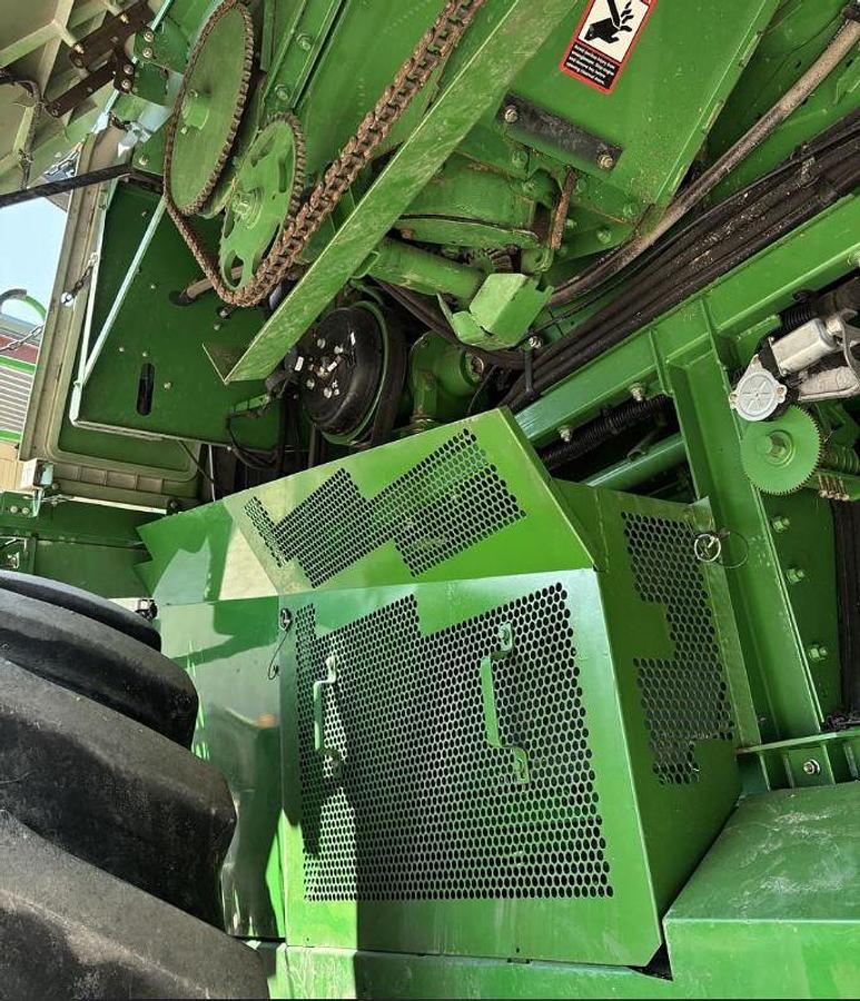 Used 2012 John Deere S670 Combine