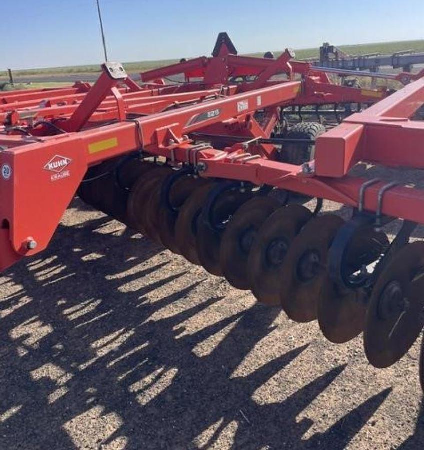 Used 2022 Kuhn Krause 8215-31W Tractor