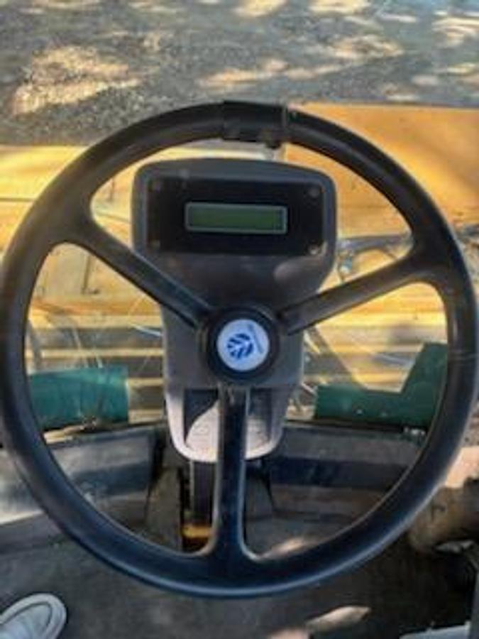 Used 2006 New Holland Hw340 Swather