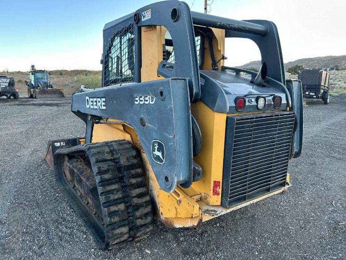 Used 2010 JOHN DEERE CT333D Skid Steer