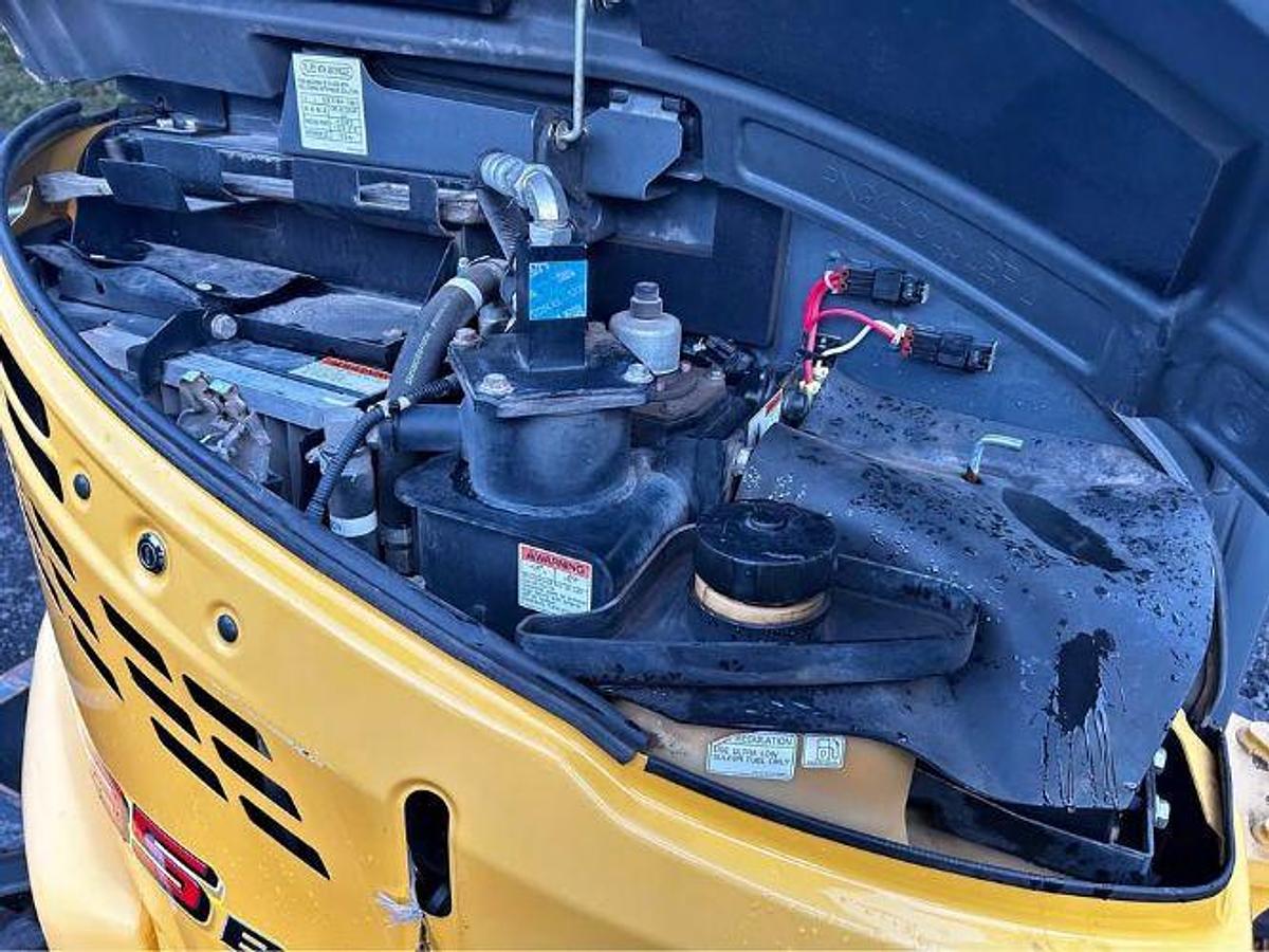 Used 2016 NEW HOLLAND E35B Mini Excavator