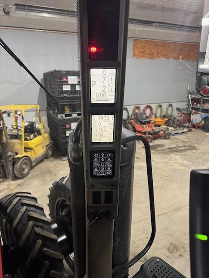 Used 2014 Case IH Magnum 280