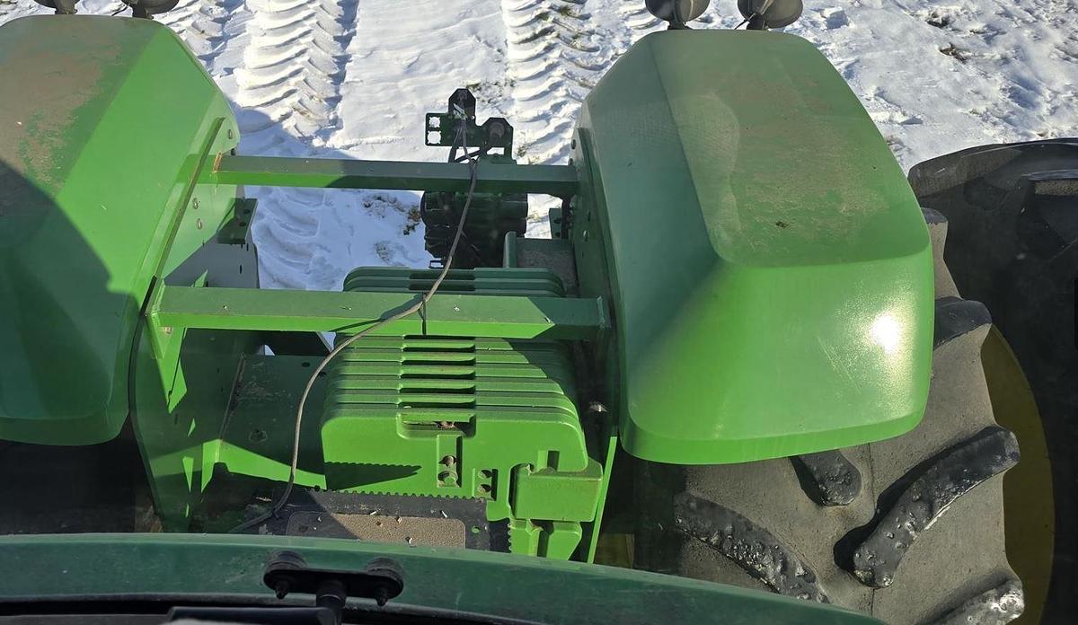 Used 2005 John Deere 9520