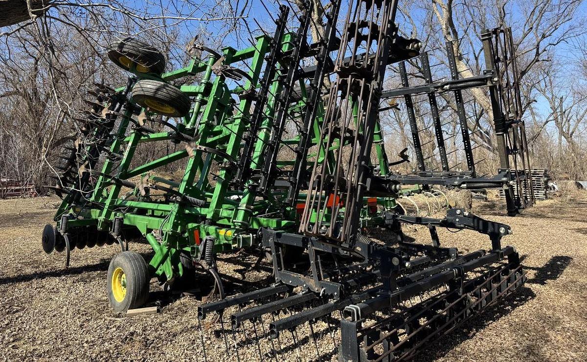 Used 2008 John Deere 2310