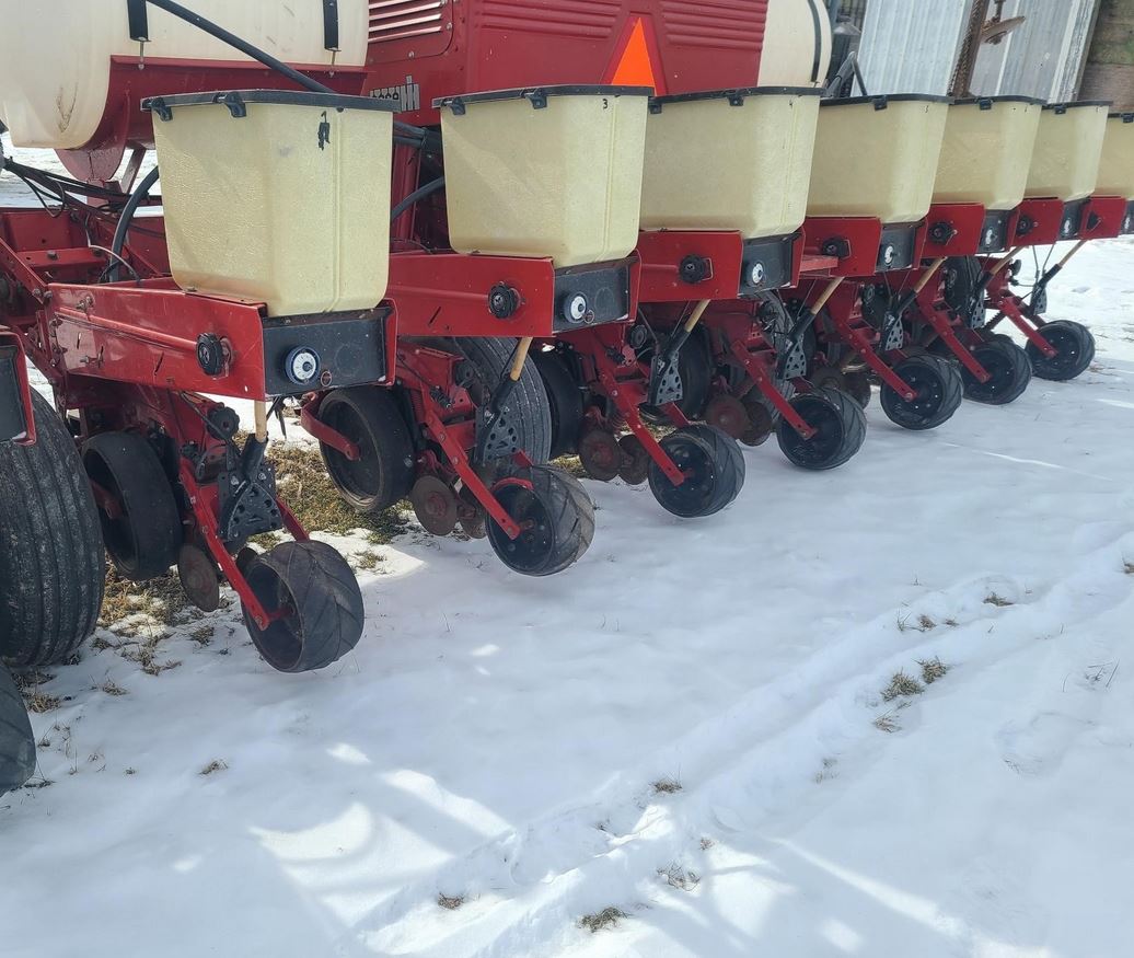 Used 1993 CASE IH 900 Planter