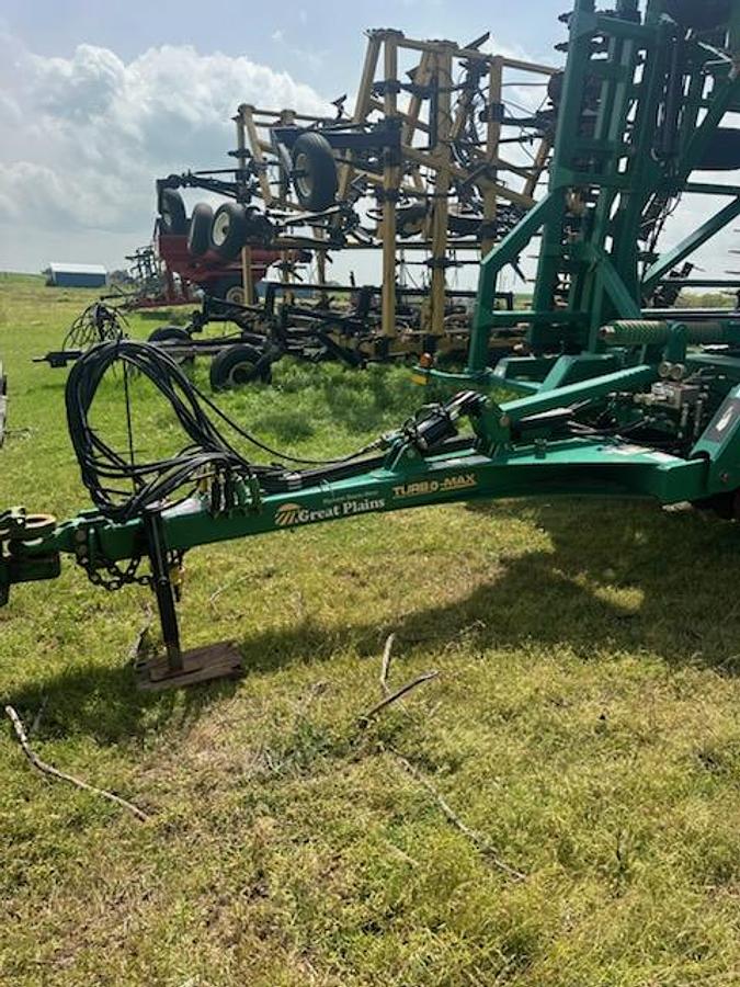 Used 2017 GREAT PLAINS 4000TM