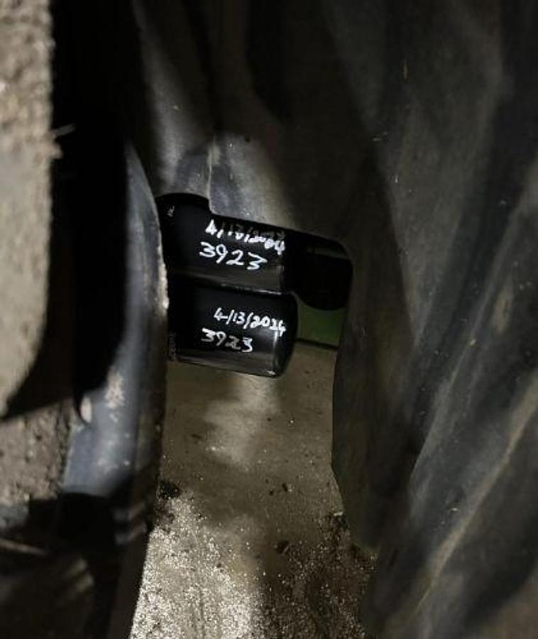 Used 2012 JOHN DEERE 8225R