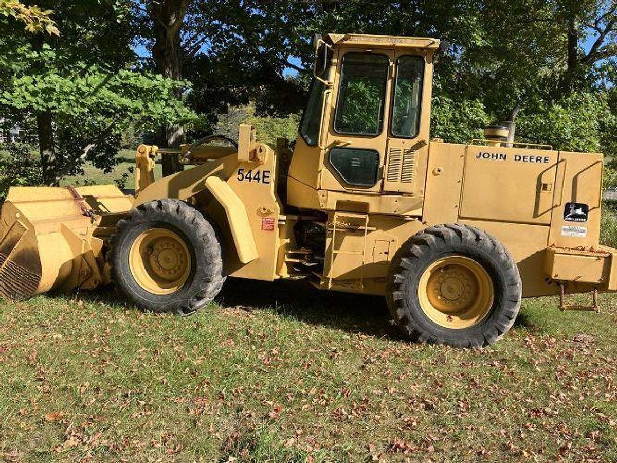 Used 1990 John Deere 544E