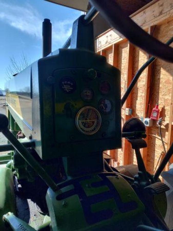 Used 1958 JOHN DEERE 620 wide front