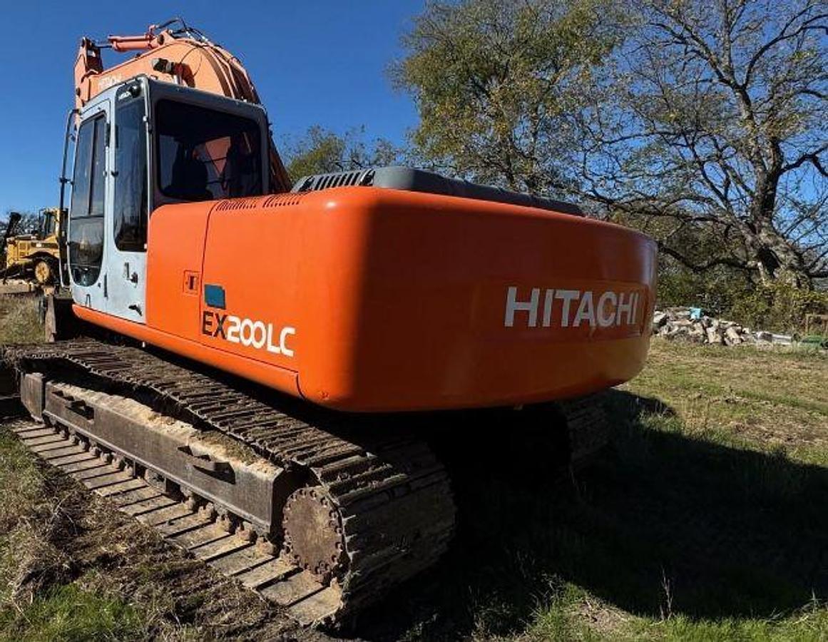 Used 2006 HITACHI EX200 LC Excavator