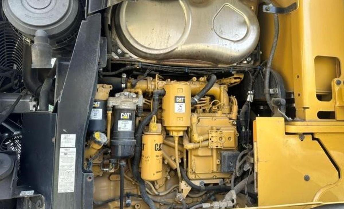 Used 2018 Caterpillar 926M