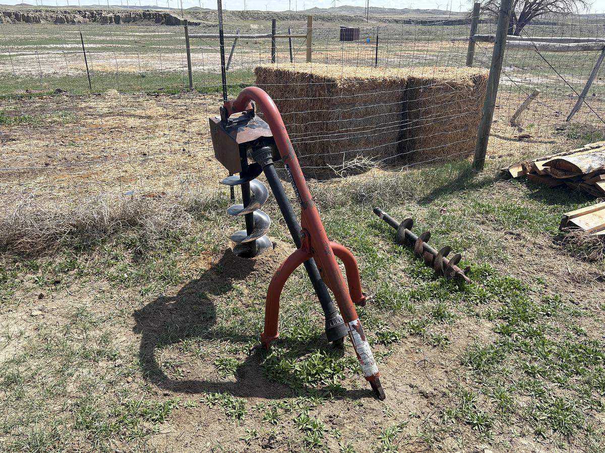 Used 2002 New Holland TN75D Tractor with Loader
