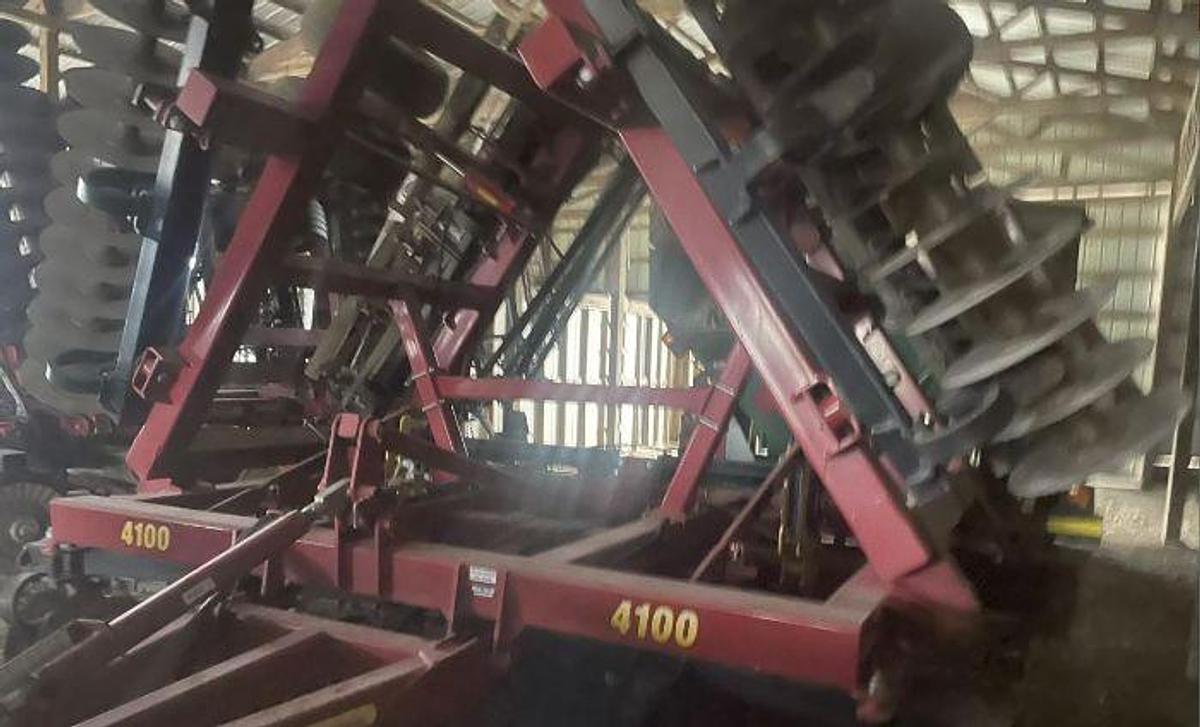 Used 2015 Mcfarlane RD413ORB
