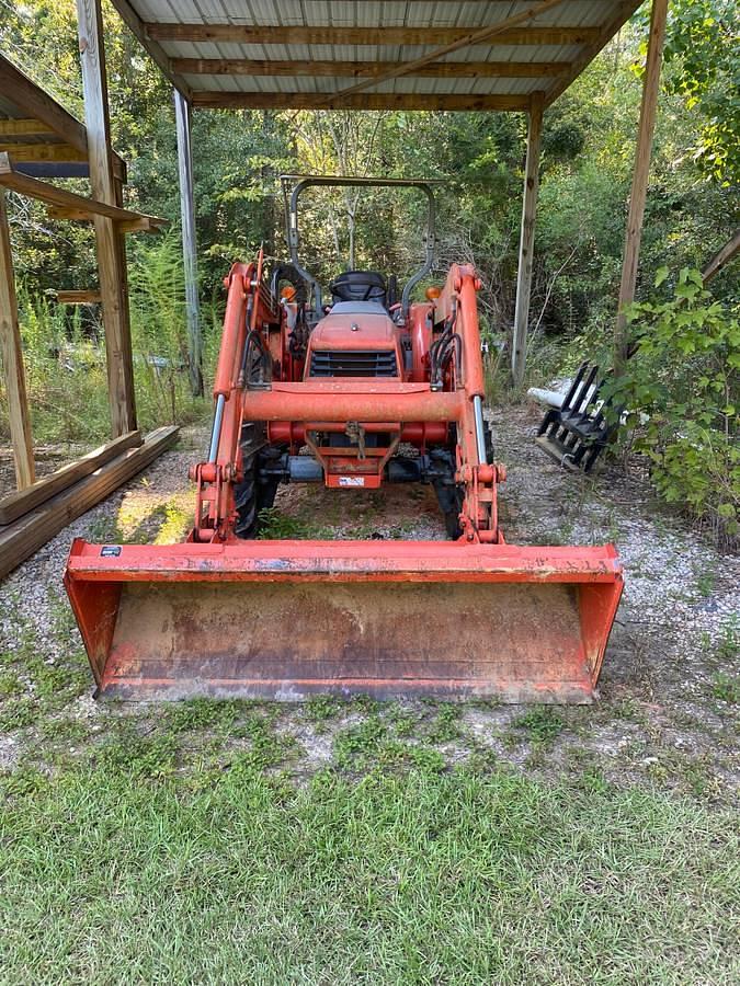 Used 2005 Kubota L4330 4WD Tractor with LA853 Loader