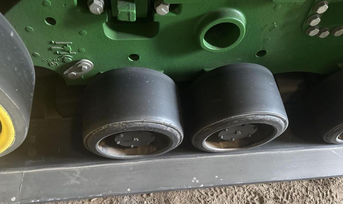 Used 2012 JOHN DEERE 9510RT