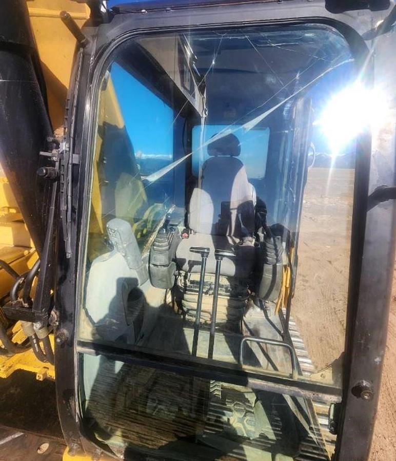 Used 2009 Caterpillar 325dl