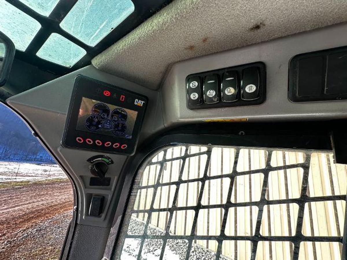 Used 2017 CATERPILLAR 289D