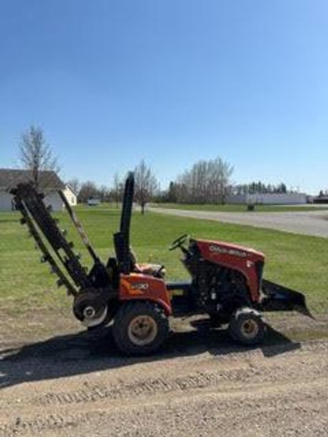 Used 2016 Ditch Witch RT130