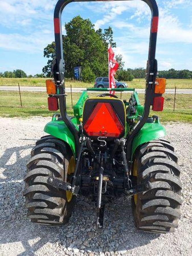 Used 2019 JOHN DEERE 3032E Tractor