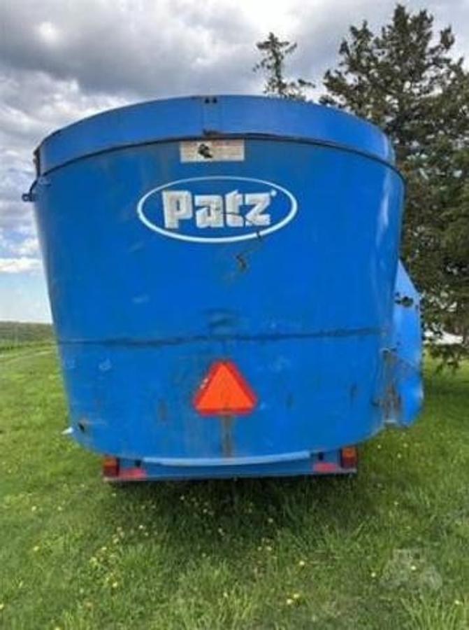 Used 2012 Patz 2400 Series II 950