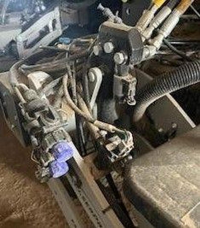 Used 2022 Harvest International PB4015FR