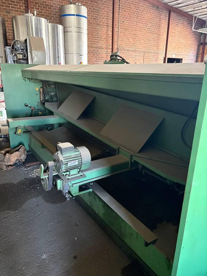 Used Metal Shear