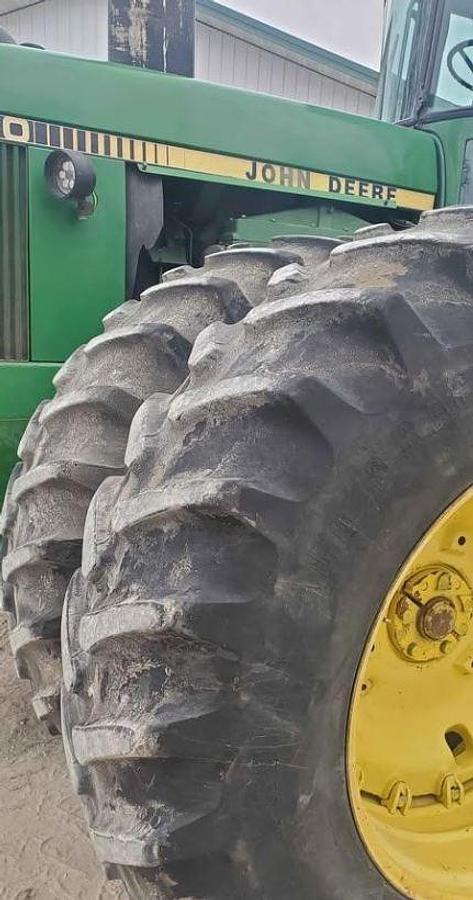 Used 1982 JOHN DEERE 8640
