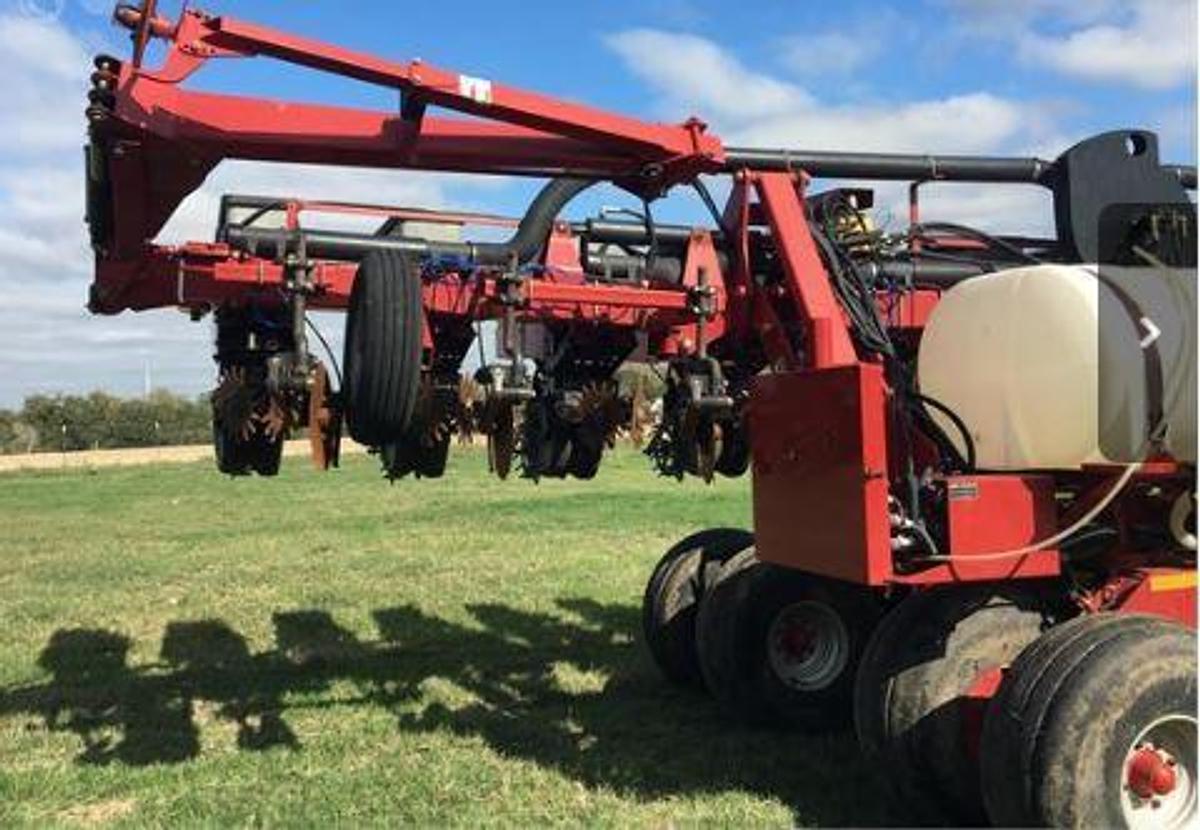 Used 2003 Case IH 1200