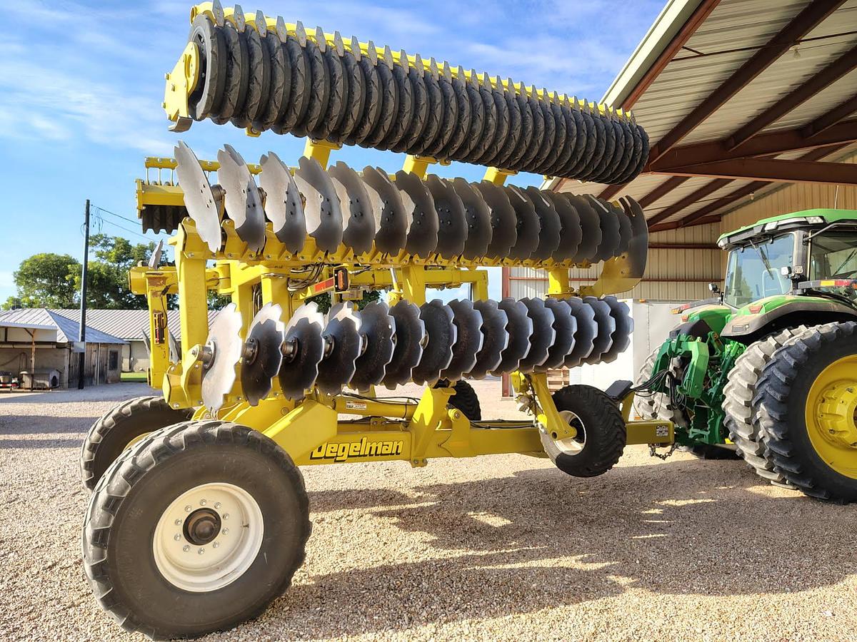 Used 2025 Degelman Pro-Till 26