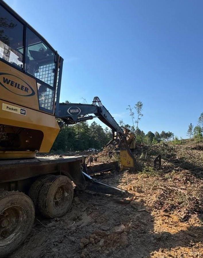 Used 2022 Weiler K560 Trailer-Mounted Log Loader