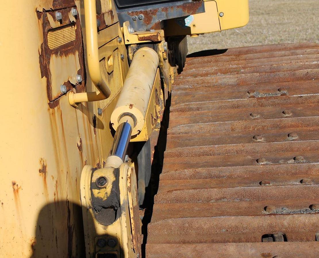 Used 2016 KOMATSU D61PX-24 Dozer