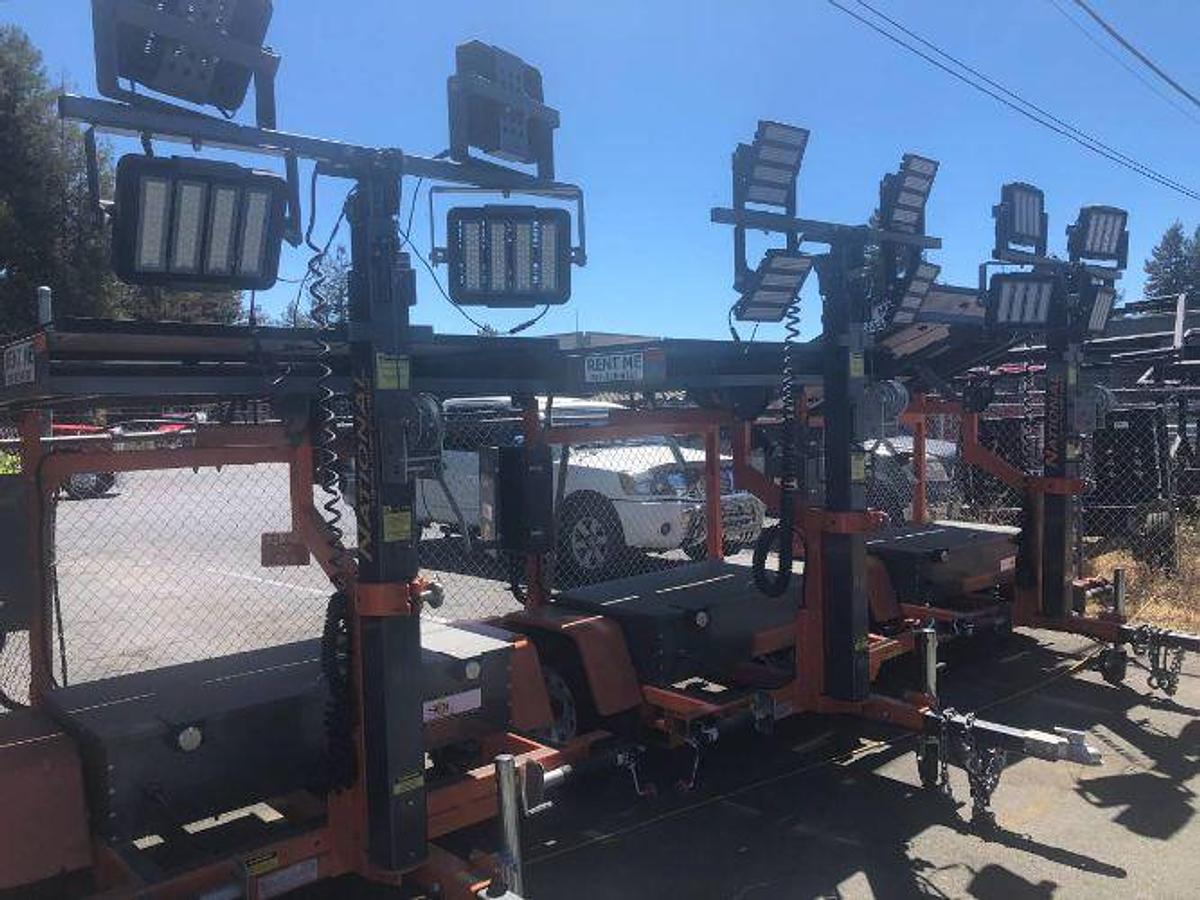 Used 2019 National Signal Solar Light Tower Trailer