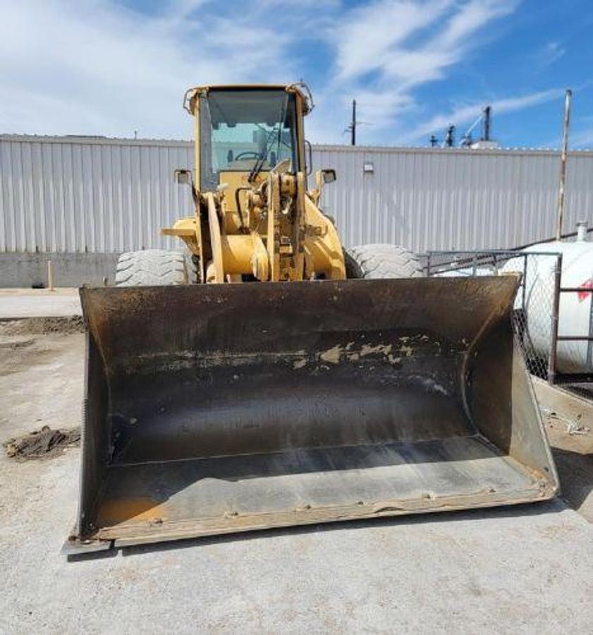 Used 1999 DEERE 644H