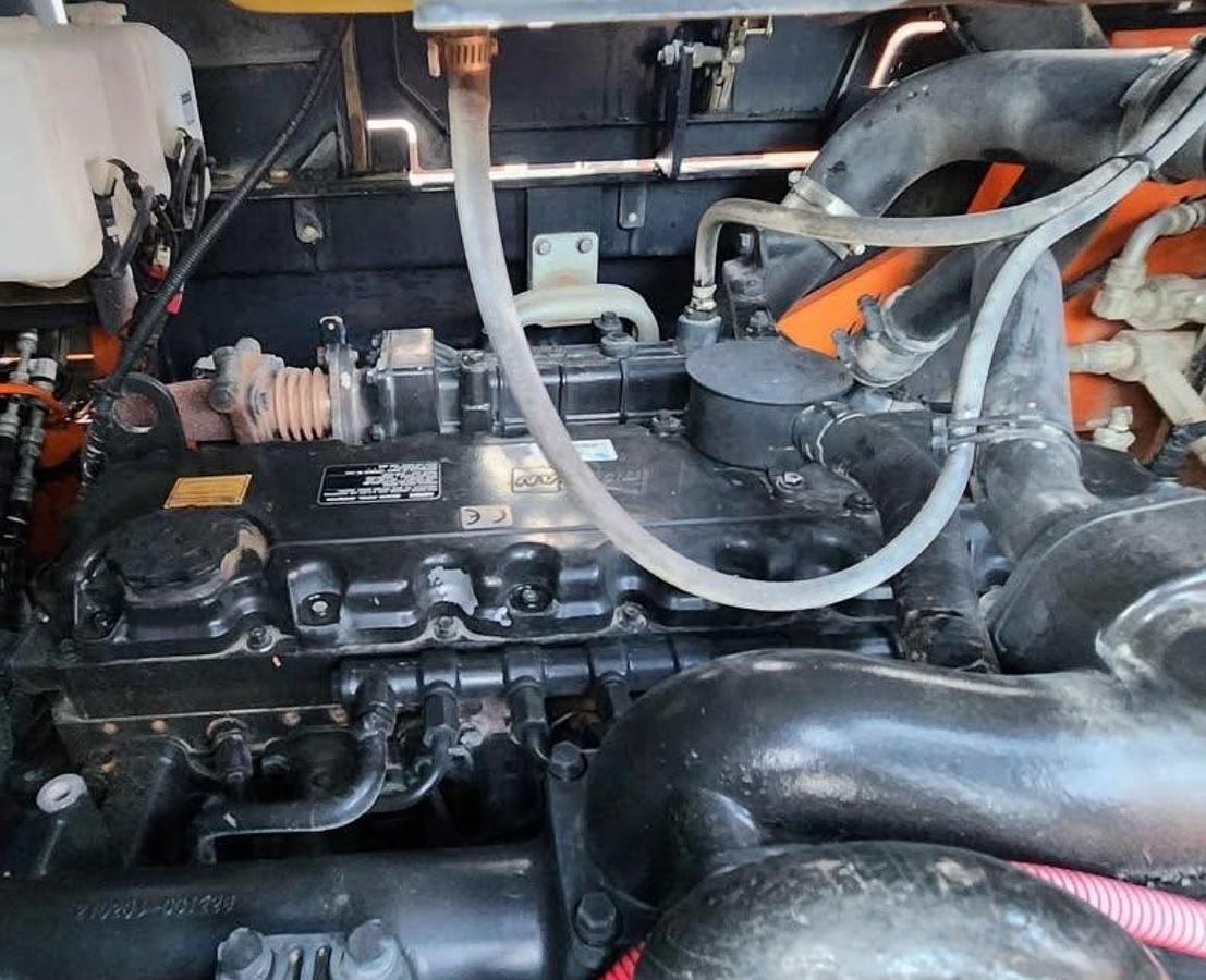 Used 2019 DOOSAN D160S-5