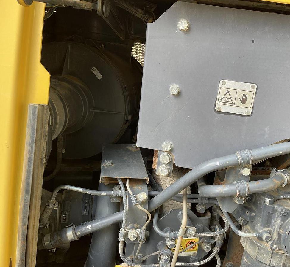 Used 2015 KOMATSU D155AX-7 Dozer