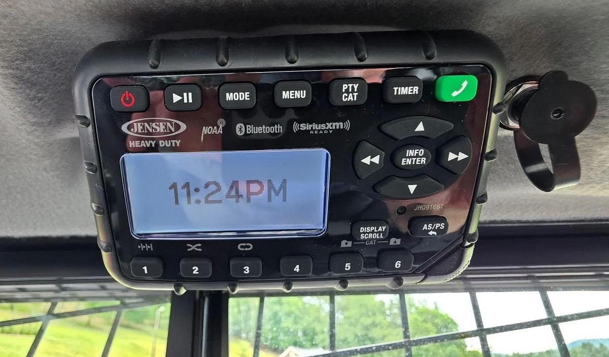 Used 2023 New Holland C332