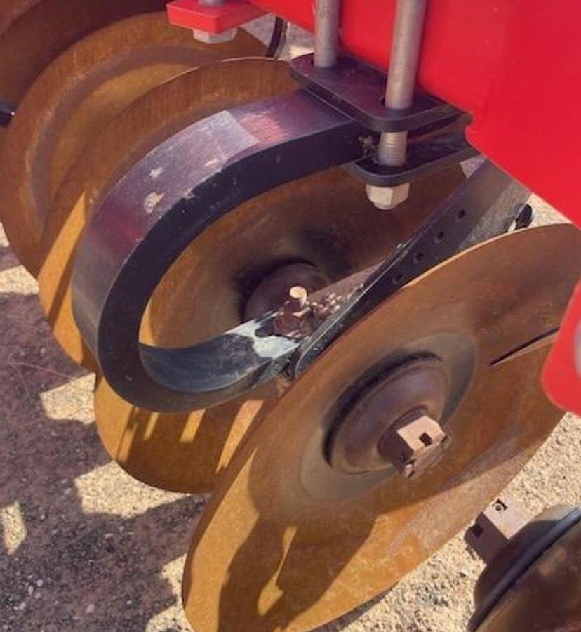 Used 2022 Kuhn Krause 8215-31W Tractor