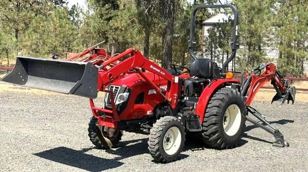 Used 2016 Branson Tractor 3015 H