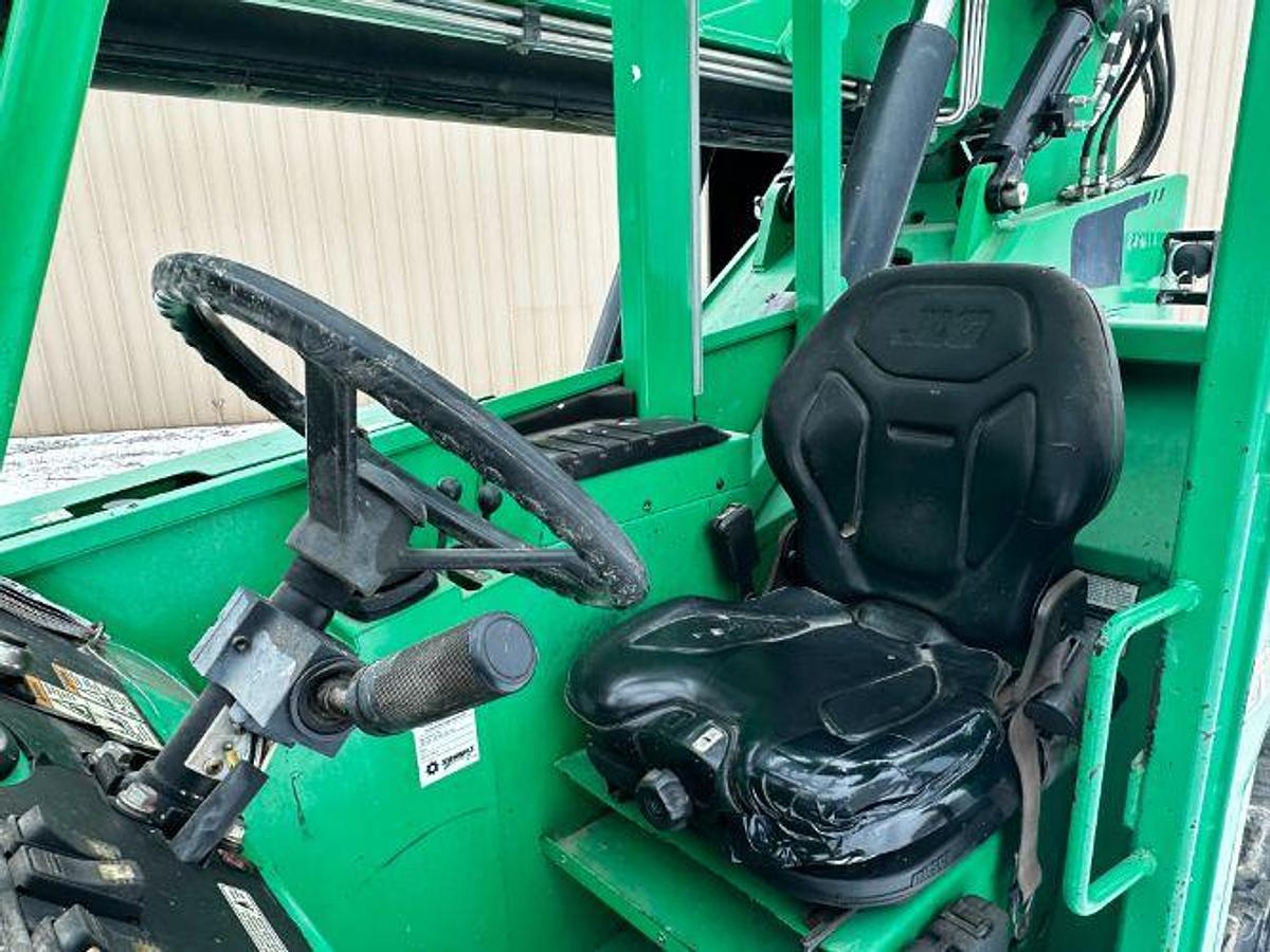 Used 2016 JLG 6042 Skytrak Telescopic Forklift