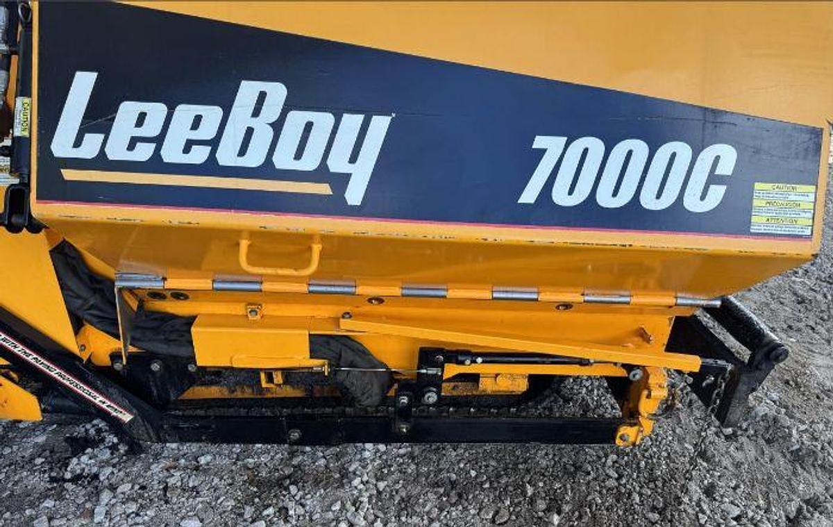 Used 2023 Leeboy 7000C