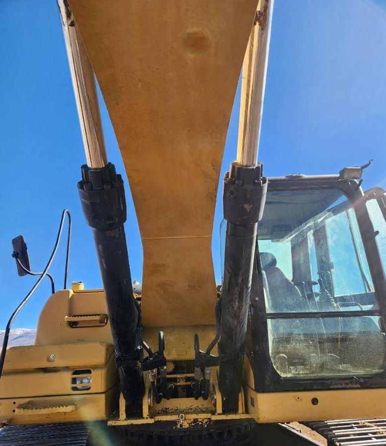 Used 2009 Caterpillar 325dl