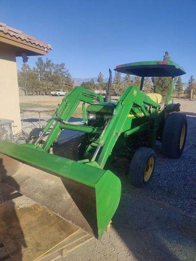 Used 1979 JOHN DEERE 850 Tractor with Front End Loader