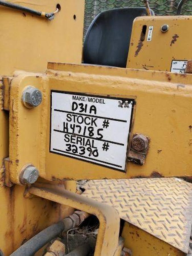 Used 1980s KOMATSU D31A-17